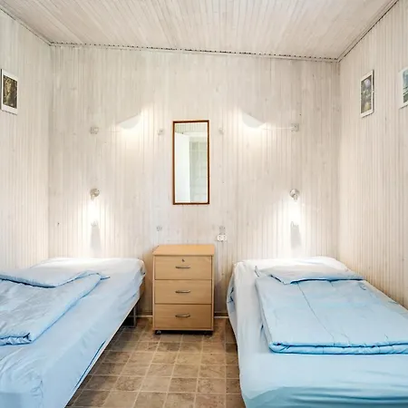 Beautiful In Vaeggerlose With Kitchen Holiday home