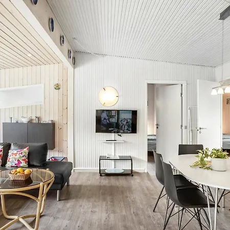 Beautiful In Vaeggerlose With Kitchen * Boto By
