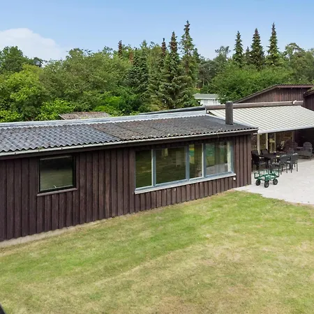 Beautiful In Vaeggerlose With Kitchen Holiday home