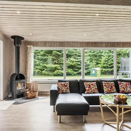Beautiful In Vaeggerlose With Kitchen Boto By